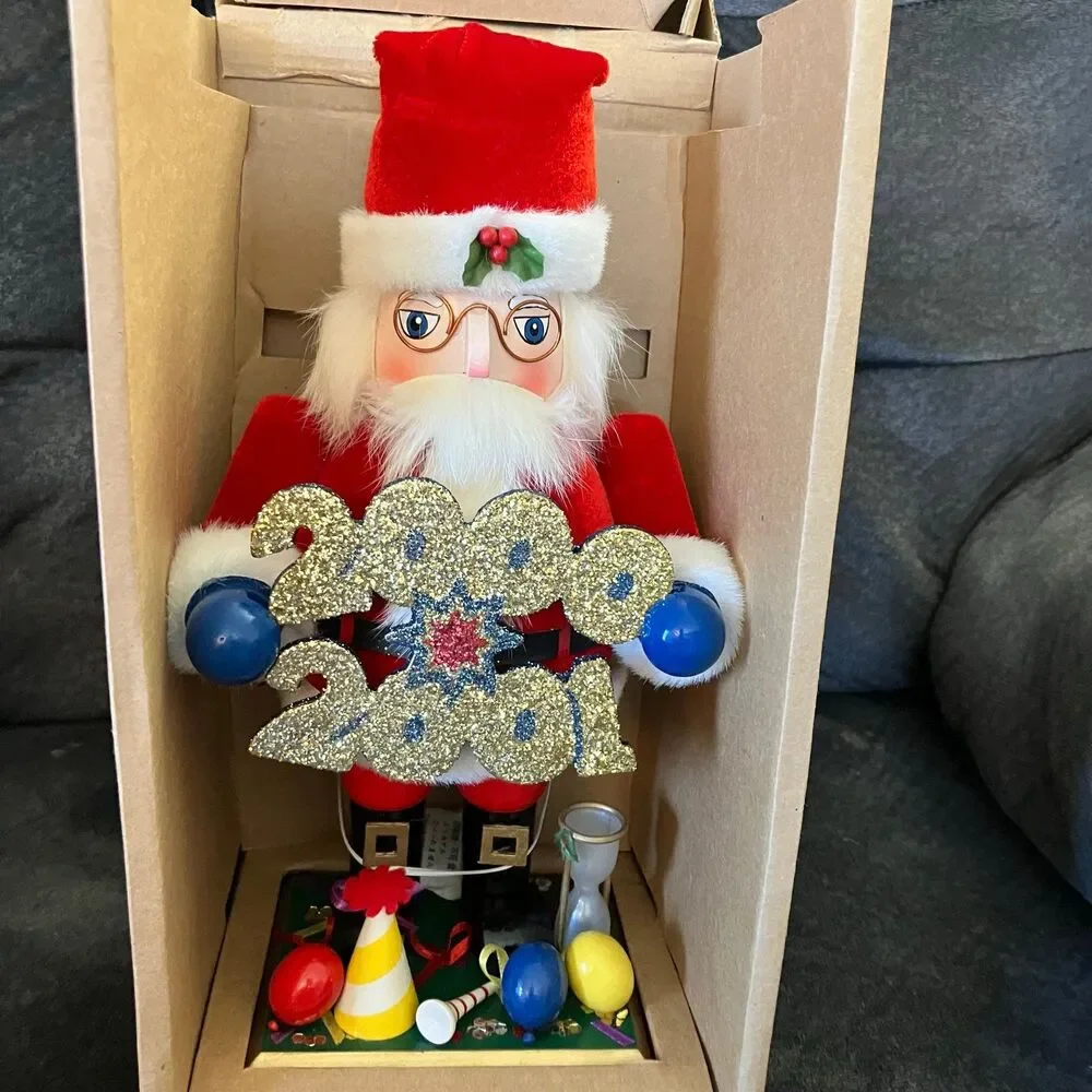 Vtg Christmas Nutcracker Celebration Santa Village Old World 2000 2001 Ltd Edit